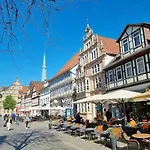 Charysma - Weserufer, Stylish, Schlafzimmer Mit Smart-tv, 2 Parkplaetze Hamelin