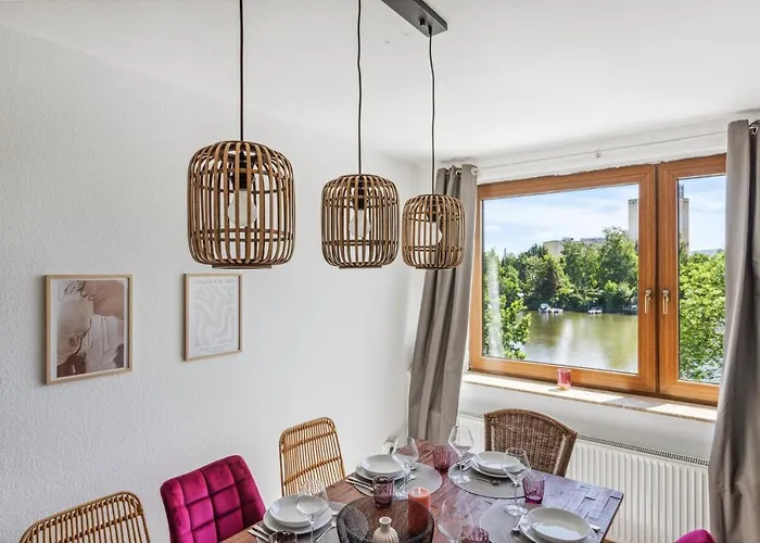 Charysma - Weserufer, Stylish, Schlafzimmer Mit Smart-tv, 2 Parkplaetze 公寓 *