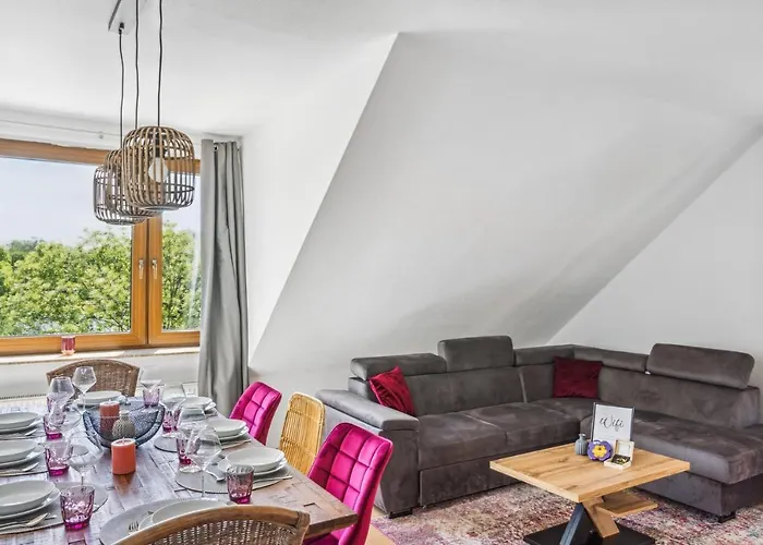 Charysma - Weserufer, Stylish, Schlafzimmer Mit Smart-tv, 2 Parkplaetze *